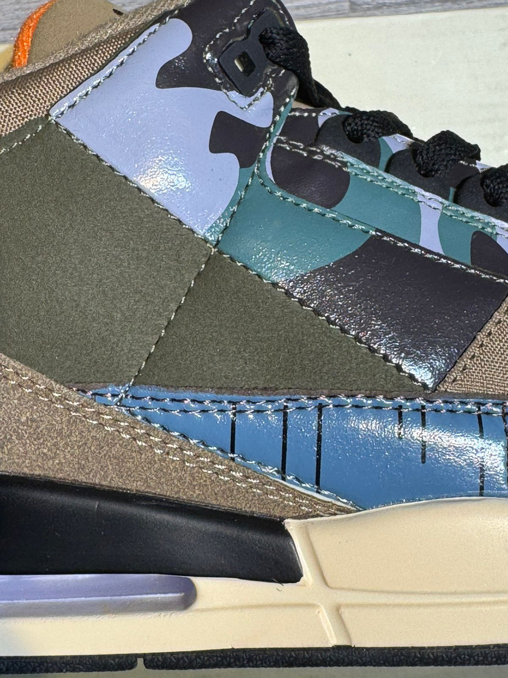 Air Jordan 3 Camo