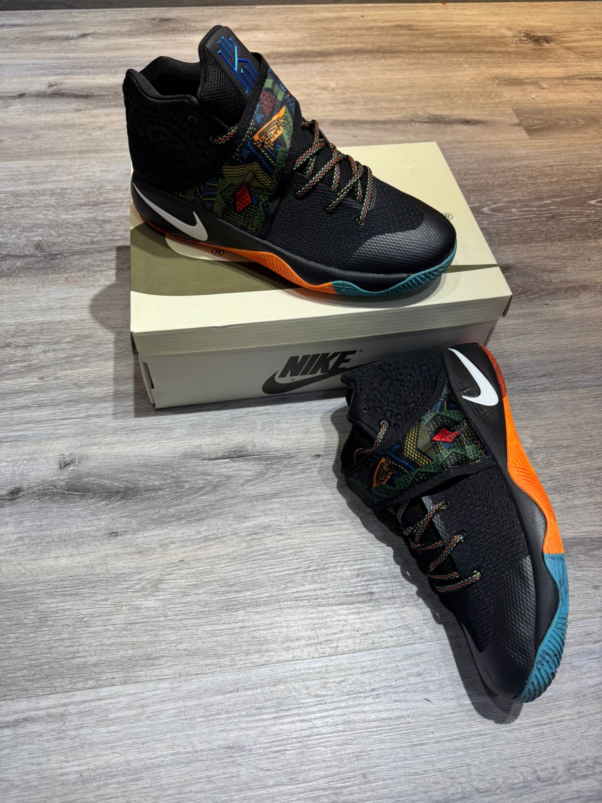Nike Kyrie 7 Negro Multicolor